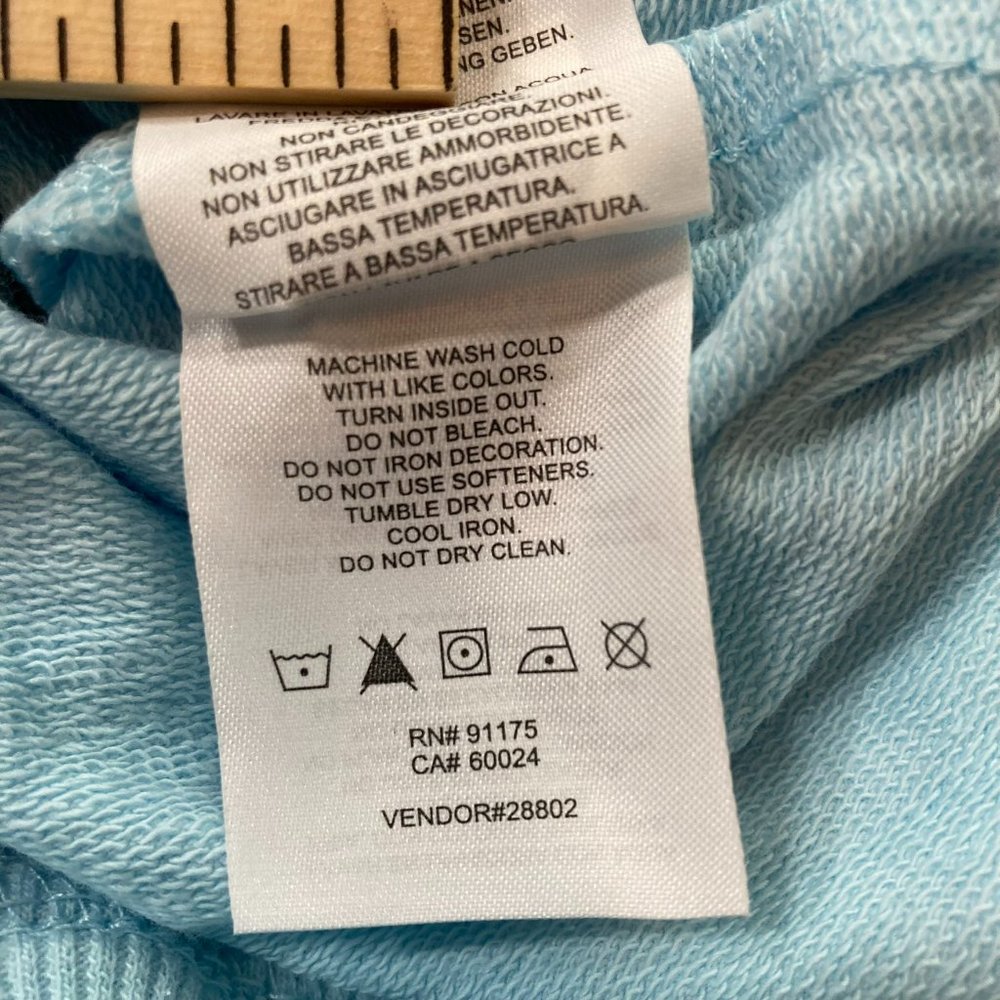 Sweatshirt - Picture 13 of 13